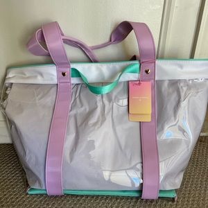 New, never used Stoney Clover Lane beach bag!